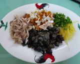 รูปขั้นตอนการทำที่ 2 ของ 皮蛋粥 (โจ๊กไข่เยี่ยวม้าอาหารจีนมาเลย์)