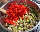 Une image de l'étape 18 de Soupe de légumes aux épices et bouillon de bœuf.