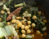 Foto del paso 6 de la receta: Potaje de garbanzos con acelgas, panceta ibérica y jamón