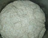 A picture of step 1 of Alkubus na alkama me nama a tsakiya.
