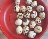 Foto langkah ke 1 dari resep Myechulialjangjorim (메추리알장조림) Telur Puyuh Korea.