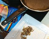 Foto langkah ke 2 dari resep Kentang Lyonnaise Sederhana.