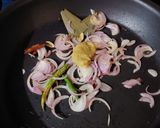 A picture of step 3 of Prawns Pulao.