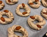 Foto del passaggio 5 della ricetta TARALLI NAPOLETANI 'nzogna e pepe