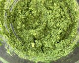 A picture of step 2 of Wild garlic pesto.
