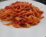 Foto del paso 2 de la receta: Fettuccine de tomate en salsa de 🍅y jamón Serrano #camino