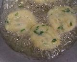 Foto langkah ke 6 dari resep Perkedel Kentang Ekonomis Tanpa Telur.