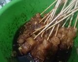 Foto langkah ke 3 dari resep Sate Ayam Bumbu Kecap Simple.