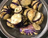 Foto langkah ke 3 dari resep "Terong Bungkus Tahu Siram Saus".