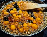 Foto del paso 1 de la receta: MERMELADA De Uchuvas🍊🍊 y Ciruelas pasas...!😜