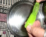 A picture of step 2 of Green peas peels pakoda chat.