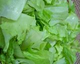 Hình bước làm 1 của món Salad Lườn Ngỗng Hun Khói