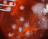 Foto langkah ke 2 dari resep Es Lumut Jelly Strawberry.