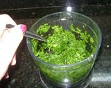 Foto del paso 8 de la receta: Festival de Pestos: 1 de albahaca tradicional