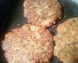 A picture of step 2 of Fishcakes (oyster mushrooms).