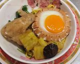 รูปขั้นตอนการทำที่ 8 ของ หมี่เหลืองปีกไก่ตุ๋นมะระ