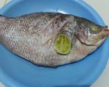 Foto langkah ke 1 dari resep Ikan gurame bakar bumbu ketumbar.