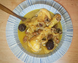 Foto del paso 8 de la receta: Pollo en salsa con manzanas y pasas
