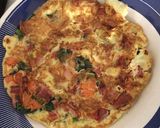 Foto del paso 3 de la receta: Tortilla de coliflor espinaca zanahoria tomate jamón y queso