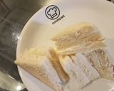 A picture of step 2 of Chicken spread sandwich.