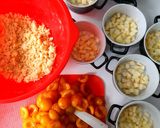 Une image de l'étape 2 de Crumble pommes mirabelles.