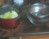 Foto del paso 4 de la receta: Entrecot adobado con puré de papas, verdura y salsa del adobo
