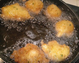 Foto del paso 5 de la receta: Buñuelos de bacalao