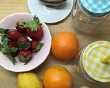 Foto del paso 1 de la receta Smoothie de fresas, naranja y jengibre