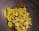 গাজরের ঘন্ট সব্জী (gajorer ghonto sobji receipe in Bengali) রেসিপির ধাপ 4 ছবি