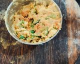 A picture of step 1 of Methi Daal Chiila.
