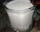 A picture of step 3 of Creamy Date Smoothie.