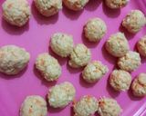 फ्लॉवर चे इन्स्टंट मनचुरीअन (cauliflower instant Manchurian recipe in marathi) रेसिपी स्टेप 3 फोटो 