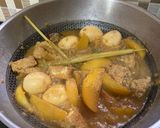 Foto langkah ke 3 dari resep Semur tahu telur kentang.