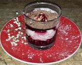 Foto del paso 3 de la receta: Granada con yogurt Adriana 😋
