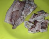 Foto langkah ke 1 dari resep Cumi Asam Manis.
