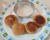 A picture of step 3 of Sabudana Pattice.