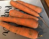 Une image de l'étape 1 de Carottes à la rhubarbe et 7 épices.