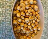 A picture of step 2 of Makhana Bhel.
