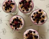 Erdei gyümölcsös pohárkrém recept fázis 3 fotója