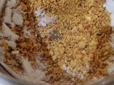 खोया मिक्स बेसन बर्फी (Khoya mix besan barfi recipe in hindi)             