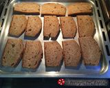 A picture of step 3 of Fragrant rusks.