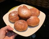 Foto langkah ke 5 dari resep Donat isi cokelat empuk dan renyah.