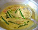 Foto langkah ke 3 dari resep Boh Manok Teupeulemak (Kuah Lemak Telur).