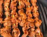 A picture of step 6 of Chicken gizzard skewers.