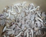 A picture of step 2 of Pork soup.