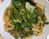 A picture of step 6 of Pesto pasta (chicken version).