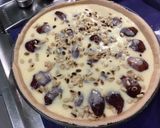 Une image de l'étape 11 de Tarte aux pêches de vigne et pignons de pin (pâte brisée épeautre pêche).