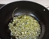 A picture of step 3 of Homemade spaghetti.