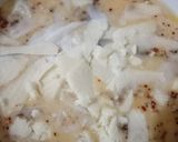 A picture of step 3 of Vegetable cheese egg omelette.