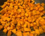 Foto del passaggio 4 della ricetta Vellutata di Zucca Speziata